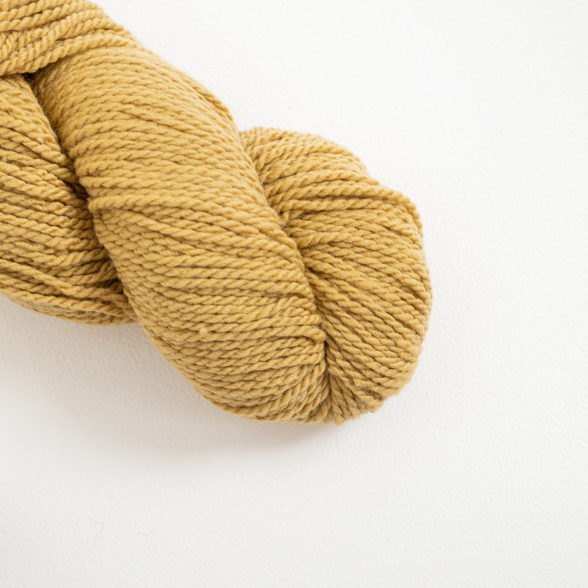 Stone wool yarn top